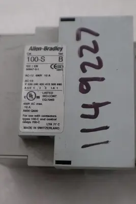 AB Allen-Bradley 100-C30*00 Series-C 600VAC Contactor STOCK H1546
