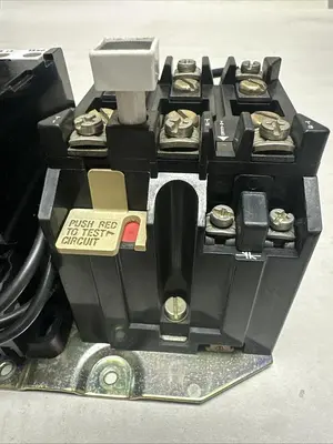 New | in-Stock JOSLYN CLARK CL-01.A-IIIT1 Miscellaneous Equipment (Electrical & Power) | Surplus Asset Holdings #1192771