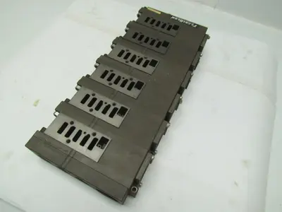 Numatics Flexiblok 005-131B 6 Manifold Blocks w/2 End Caps 1/4" NPTF Mark 15 Ser