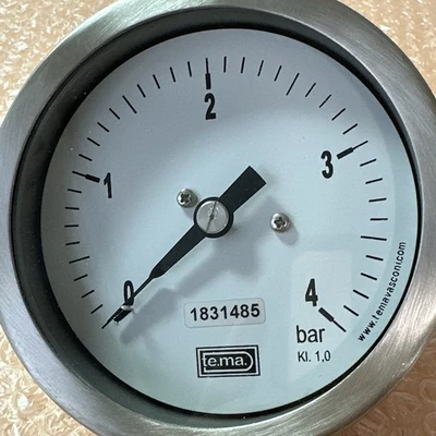 NEW IN BOX- Te.ma. Vasconi Commercial Pressure Gauge 0/4Bar NIB  KI. 1,0 3-3/4”