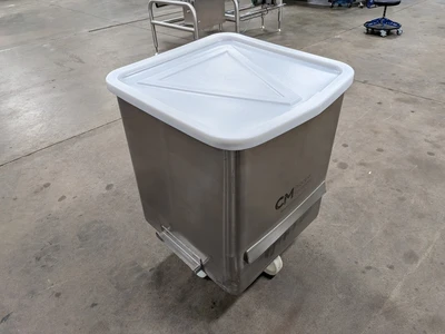 600 Pound SS Dump Buggy with Plastic Lid