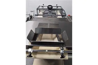 Colbake | Universal Long Roll Moulder