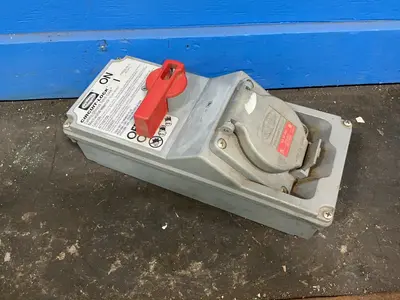Used HUBBELL HBLMITL Electrical Fittings Ohio US | HGR 24 #1502578