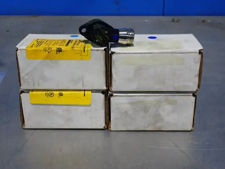 Used TURCK BI2CRS260ADZ30X2B1131/S34 Proximity Sensors Ohio US | HGR 24 #907403