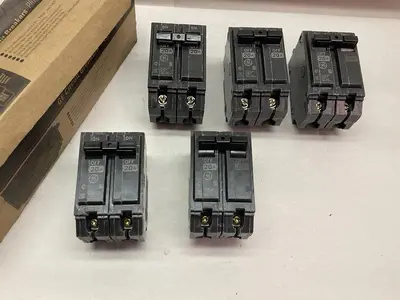New | in-Stock GE THQL2120 Miscellaneous Equipment (Electrical & Power) Ohio US | Surplus Asset Holdings #1466659