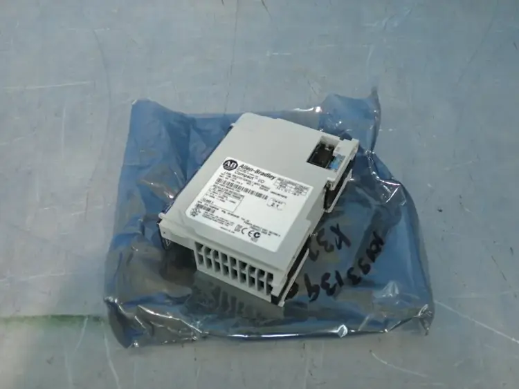 Used 2013 ALLEN BRADLEY 1769IF4I PLC Input & Output Ohio US | HGR 24 #1085088