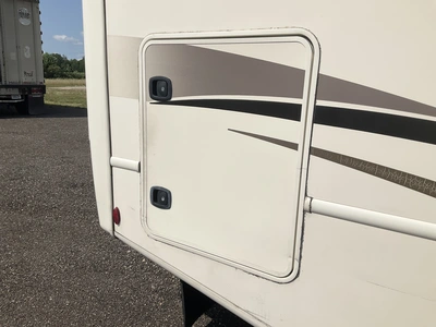 Used 2017 THOR MOTOR 31Z Campers, Caravans, Motorhomes Michigan US | Miedema Asset Management Group #1322363