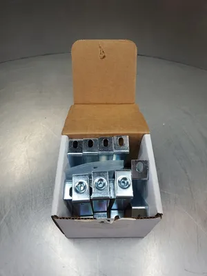 IBOCO DN-SSB90-10 Support Bracket, Din Rail Screw, Lot of 8. 5E-30