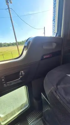 USED 2013 KENWORTH T800