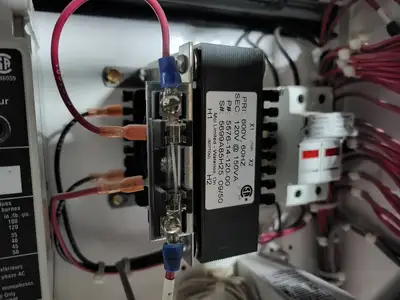 0.75 hp, 600V, 3A, 3-Ph FVNR Starter Size 1 Bucket for Freedom 2100 MCC Frame