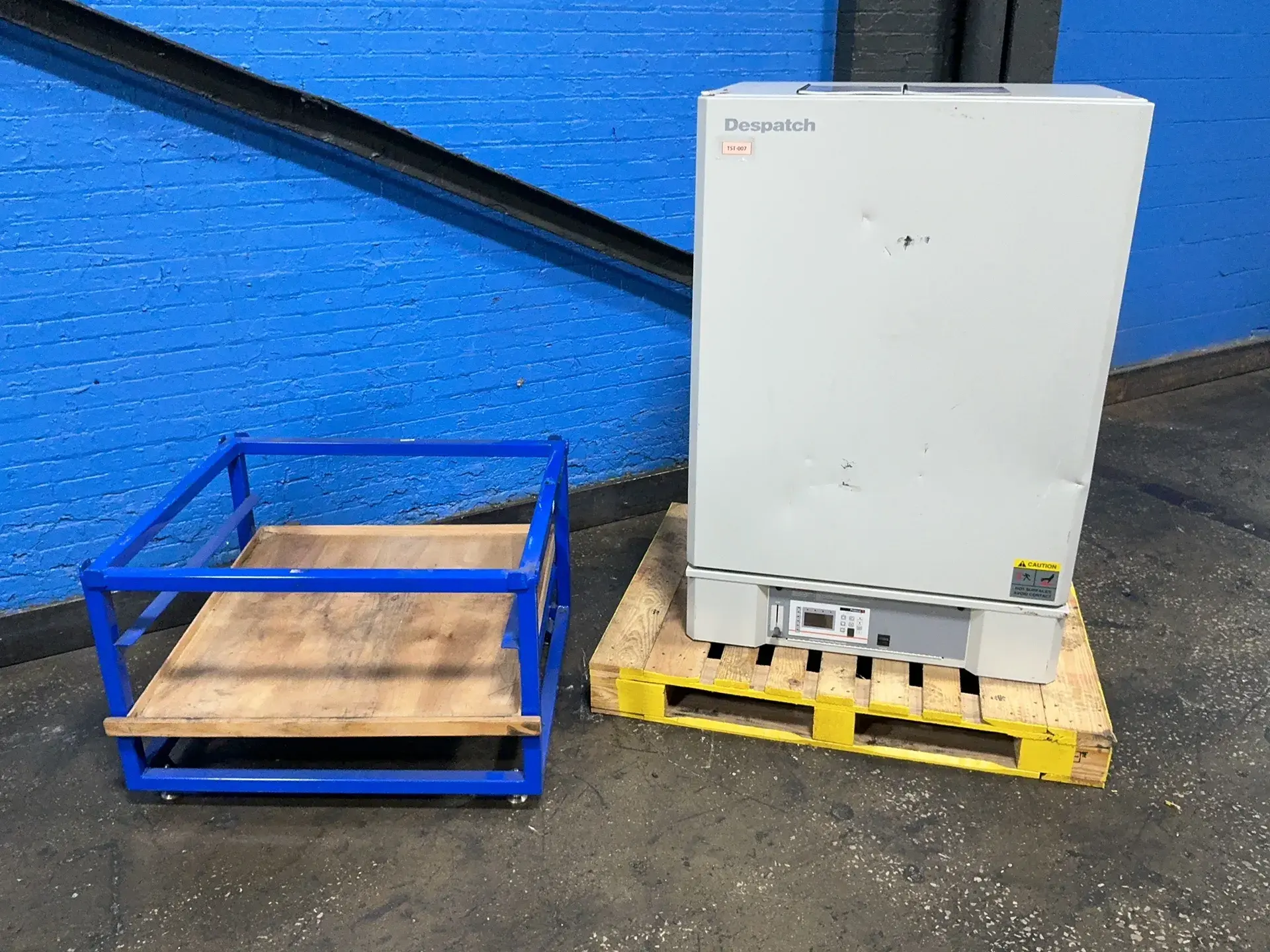 Used DESPATCH LAC2127 Heat Treating Units Ohio US | HGR 24 #1418553