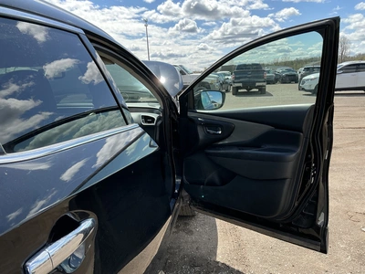 USED 2018 NISSAN MURANO