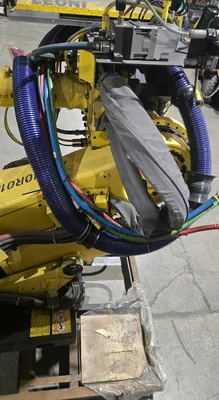 Used 2016 FANUC R-2000IB/210F + R30IB Robots Michigan US | iGAM Industrial Marketplace #1143989