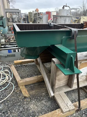 Carman Industries BF-30HFS7 Adjust-A-Flow Vibrating Feeder Shaker Table