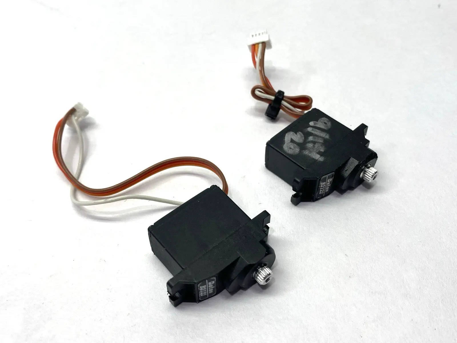 Used Batan Micro Servo Motor LOT OF 2 Servo Motors Michigan US | Maverick Industrial Sales #1394296