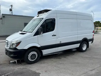 Used 2019 FREIGHTLINER SPRINTER 3500 Tractors & Trailers Florida US | Truck and Van Outlet #1506259