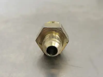 Hydraulic Adapter M-08 ORB X M-06 JIC 1/2" x 3/8" (Bag of 11)