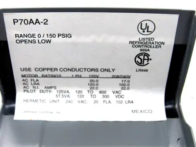 NEW JOHNSON CONTROLS P70AA-2 PRESSURE SWITCH P70AA2