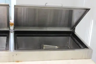 BISON BPT 67", 2 Door, Pizza Prep Table Refrigerator Commercial NSF