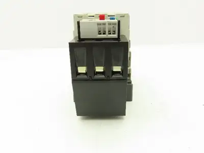 Siemens 3TF4711-0AK6 Motor Starter IEC Contactor 80A 3-Pole 600V 3PH 120V Coil