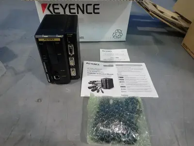 NEW KEYENCE CVX152F
