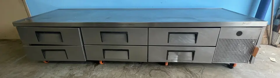 75-0013 110 Inch True TRCB-110 Drawer Refrigerated Chef Base