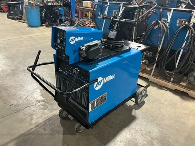 MILLER AUTO DELTAWELD 452 Mig Welders | Direct Industrial (1)