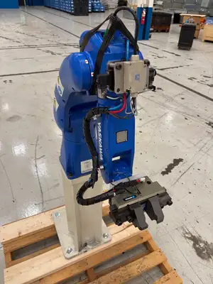 USED YASKAWA ELECTRIC CORPORATION YR-1-06VX8