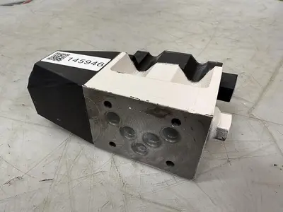 USED TOKIMEC DG4VS-5-0A-M-P7L-H-7-40-JA5