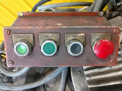 USED OILGEAR PVW2S3SAYCNNN