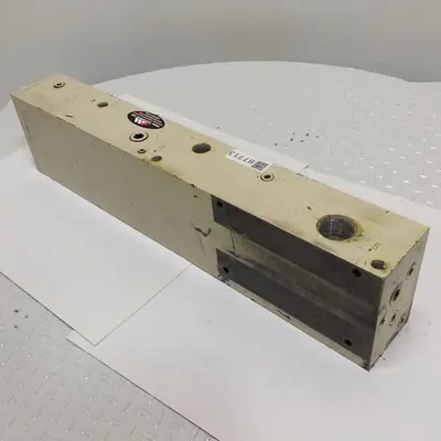 USED PARKER MANIFOLD712