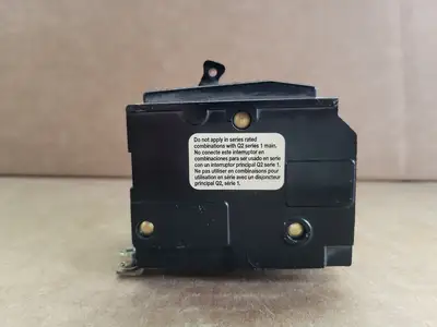 Used SQUARE D QOB330 Switchgears British Columbia CA | Lenmark #1438534