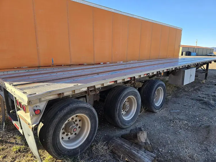 Used 1997 WESTERN 48' Flatbed Trailers Utah US | Berry Machinery #910877