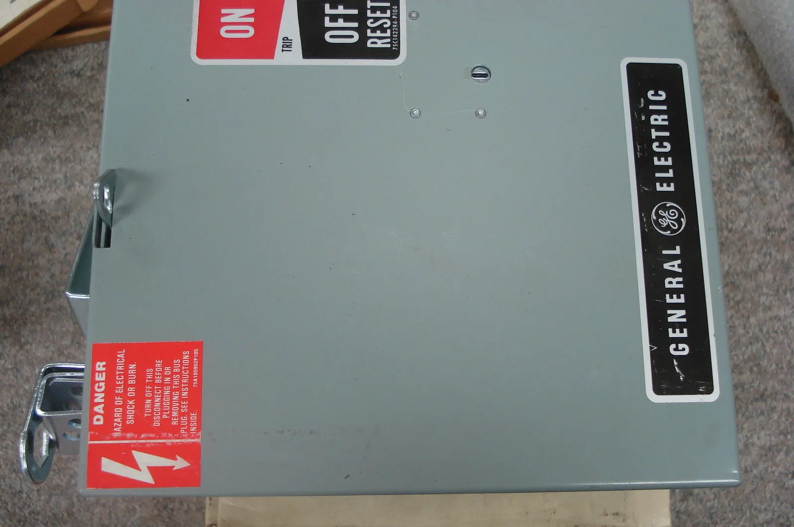 NEW GENERAL ELECTRIC DE310ED4 PLUG 100A 3P 3W 480V