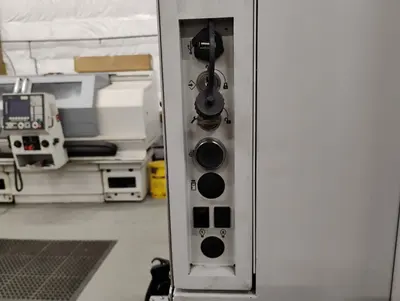 Used 2021 HAAS DM-2 Vertical Machining Centers Ohio US | Toolquip, Inc. #787259