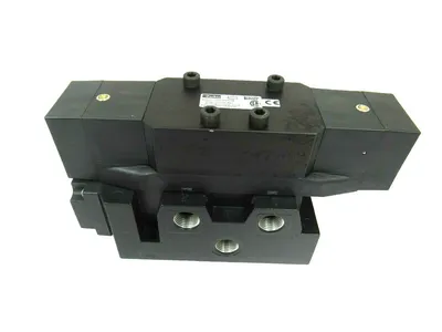 NEW PARKER H3217BGA23B CONTROL VALVE