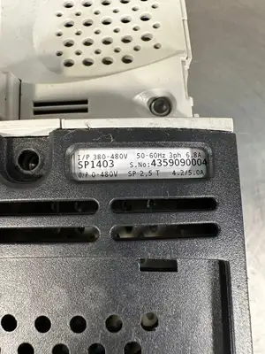 Unidrive Sp1403 1.5/2.2 Kw SP 2,5T En81-1 (10.5.2)