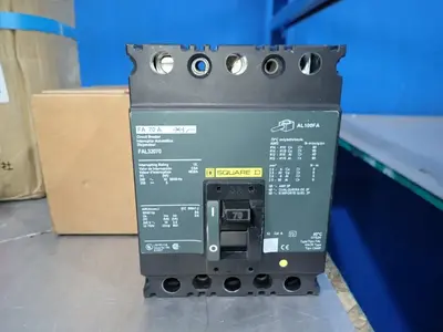 USED SQUARE D FAL32070