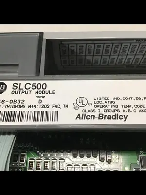 USED ALLEN BRADLEY 1746-OB32 SER D