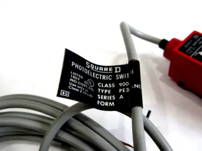 NEW SQUARE D 9006-PE3RANDPH PHOTOELECTRIC SWITCH 9006PE3RANDPH