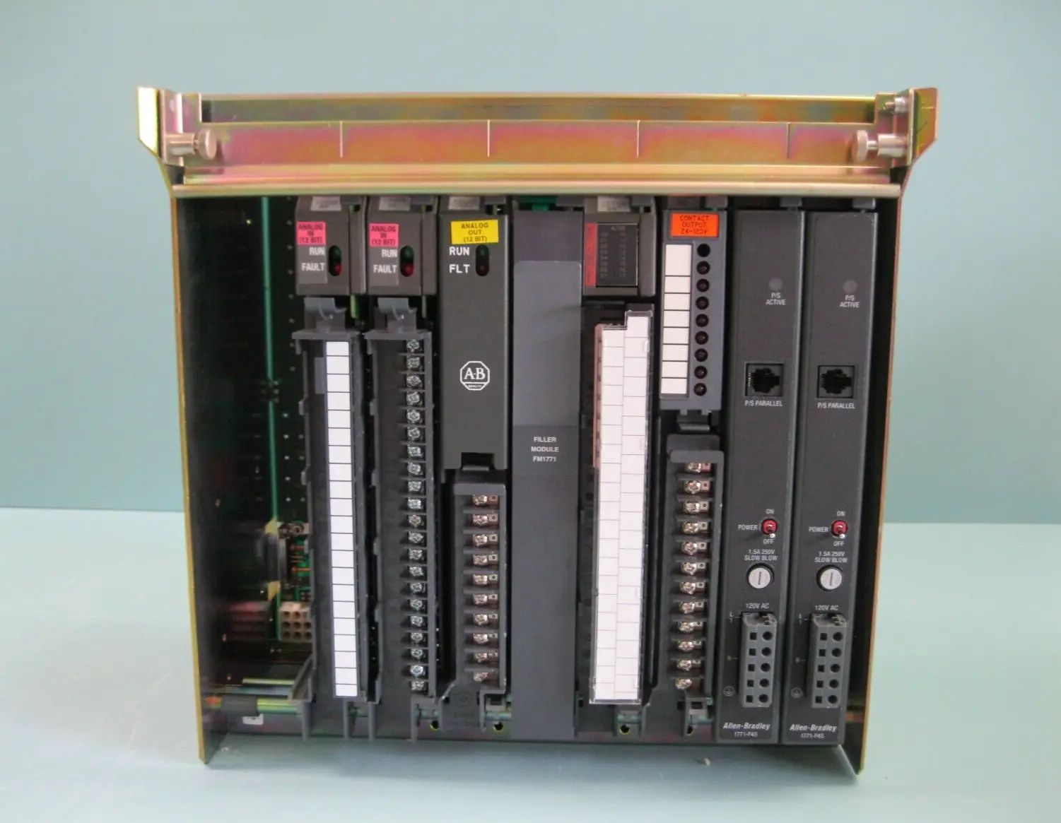 USED Allen-Bradley 1771-A2B