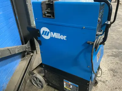 Used MILLER SYNCROWAVE 250 DX Tig Welders Ohio US | HGR 24 #1265852