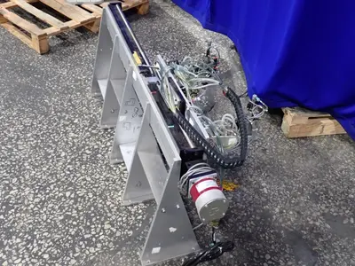 Robot Arm  - M1-90636