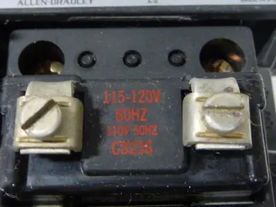 USED ALLEN BRADLEY 520F-BOD SER W W32