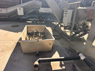 Used _UNKNOWN_ _UNKNOWN_ Strainers/Shakers-Food Idaho US | Tri-Steel Manufacturing #1557139