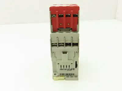 Allen Bradley 100S-C09EJ14C 4 Pole Contactor Safety Control Relay 24VDC Coil