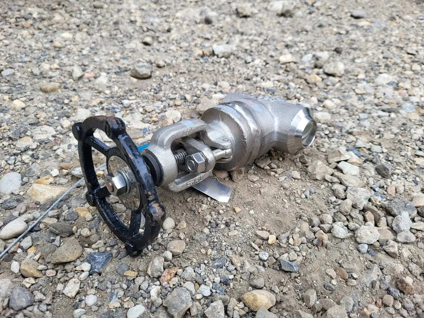 1" Class 800 Globe Valve API 602