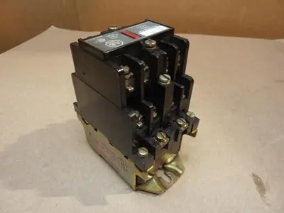 USED ALLEN BRADLEY 700-N600A1 SER C