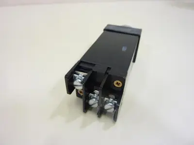NEW ALLEN BRADLEY 800T-PSDT16W WHITE