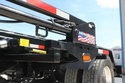 New | in-Stock 2027 MACK MD7 Rolloff Trucks Texas US | Roll Off Truck World #1491924